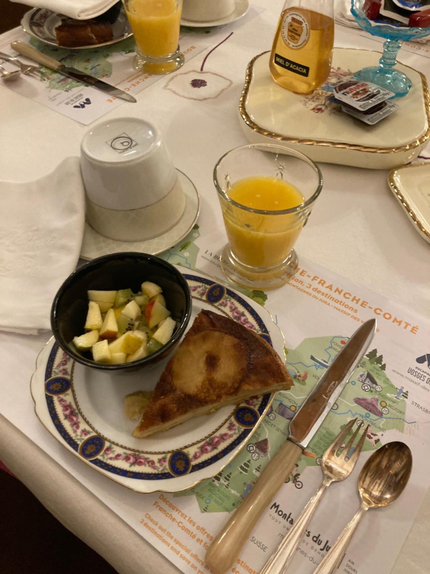 Chambres D'Hotes Le Relais De La Perle Le Vernois Dış mekan fotoğraf